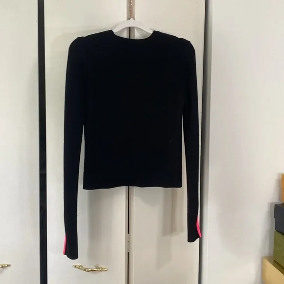 Zara Contrasting Cuff Sweater WORN ONCE - Picture 5 of 7